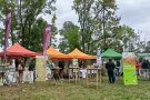 An den Ständen führten Marktbeschicker und Marktbesucher lebhafte Gespräche.